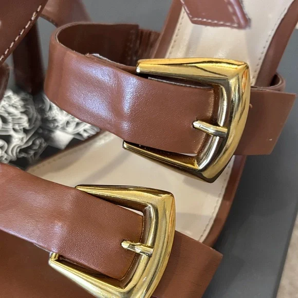 Vince Camuto Women's Caramel Brown Sandals - Picture 3 of 12